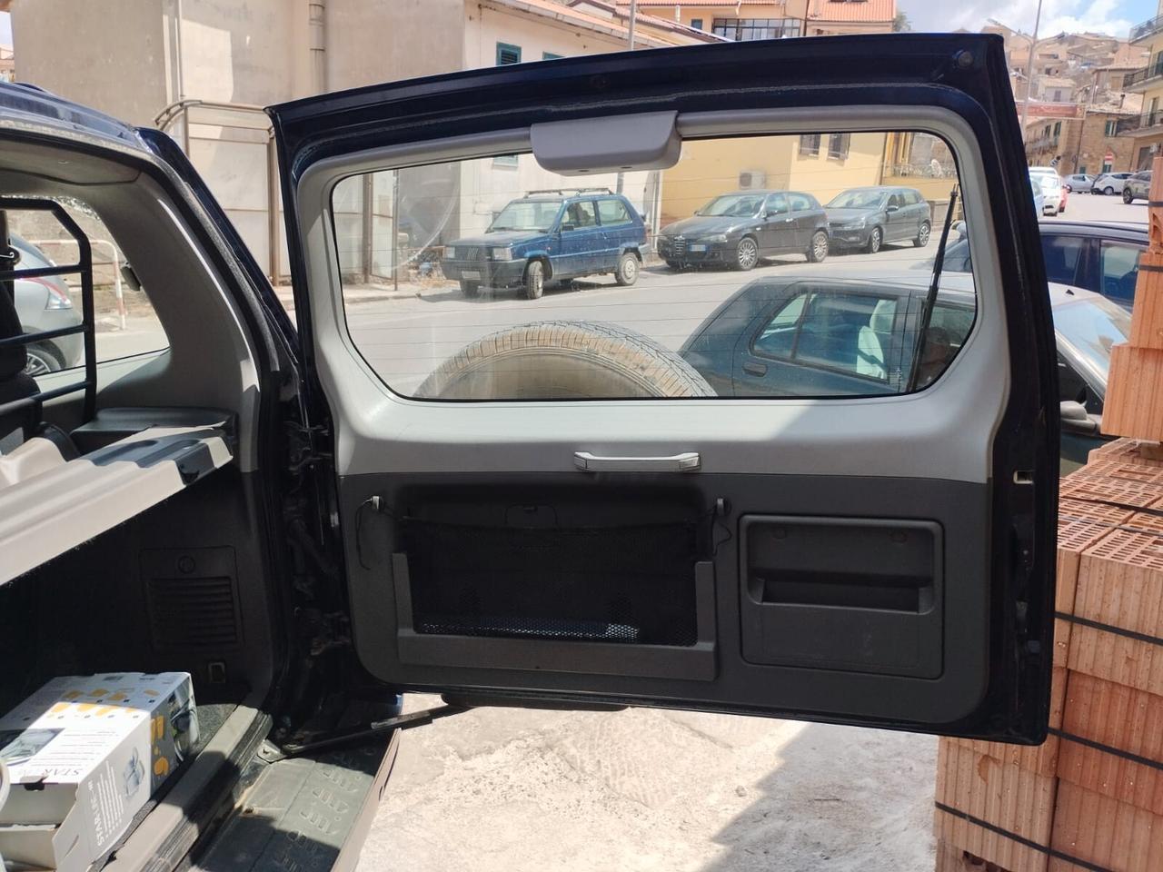 Mitsubishi Pajero 2.5 TDI 3p. GLX
