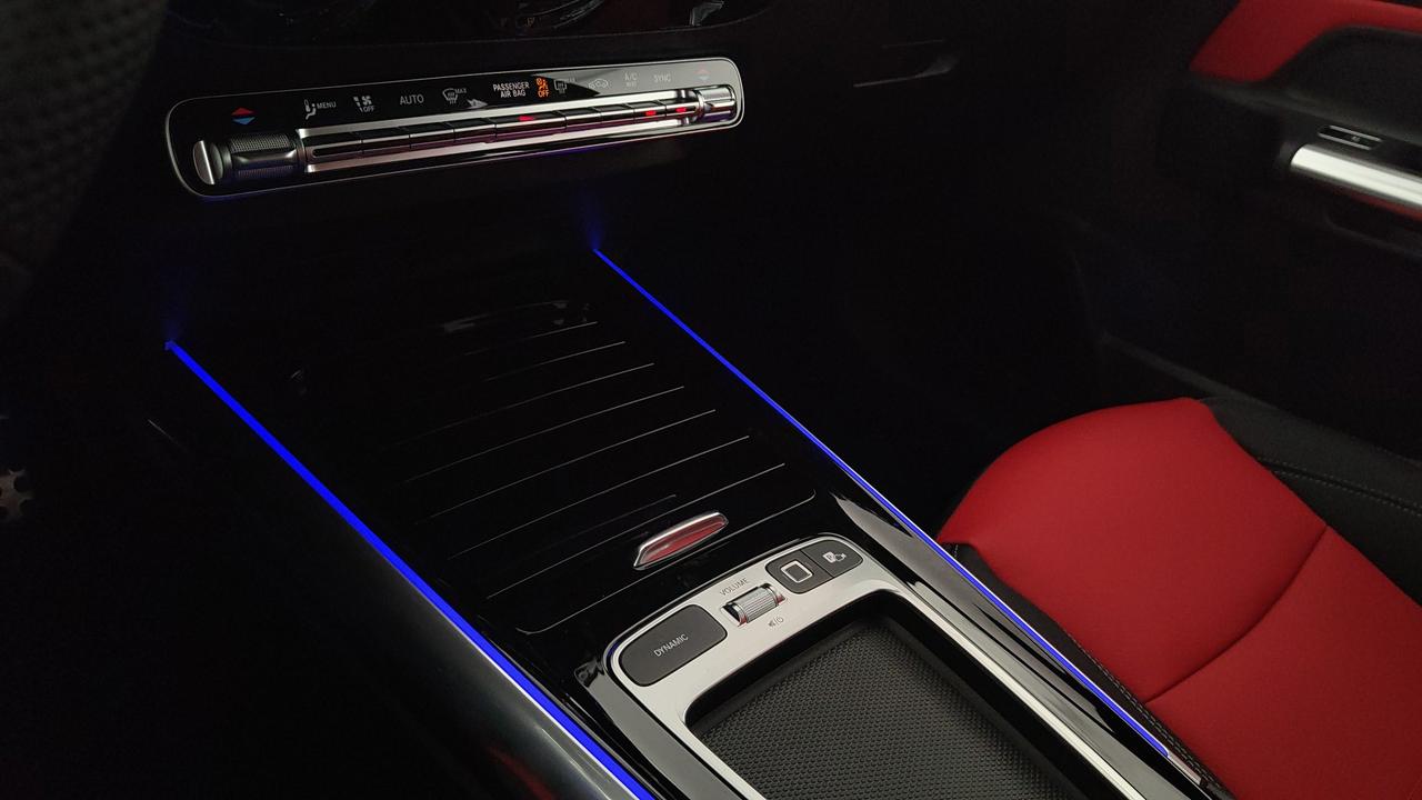 Mercedes-Benz GLA 200 d automatic