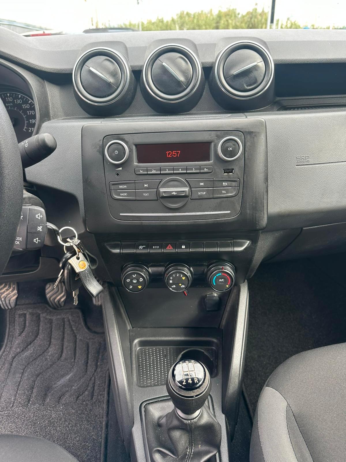 Dacia Duster 1.0 TCe 100 CV ECO-G 4x2 15th Anniversary