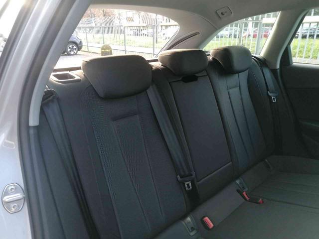 AUDI A4 Avant 40 TDI S tronic Business