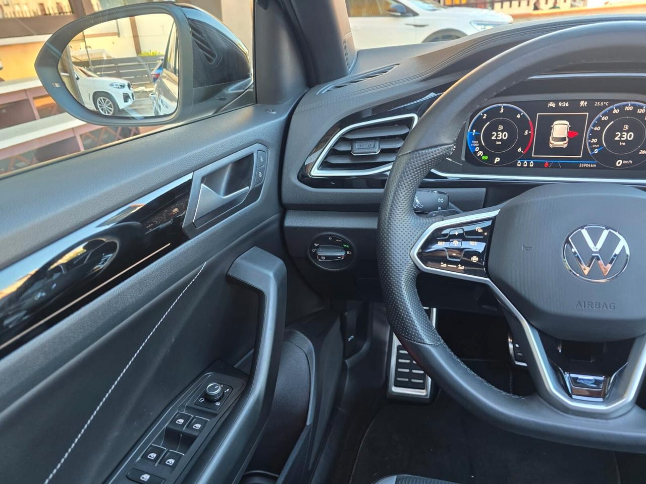 Volkswagen T-Roc 2.0 TDI SCR 150 CV DSG 4MOTION R-Line