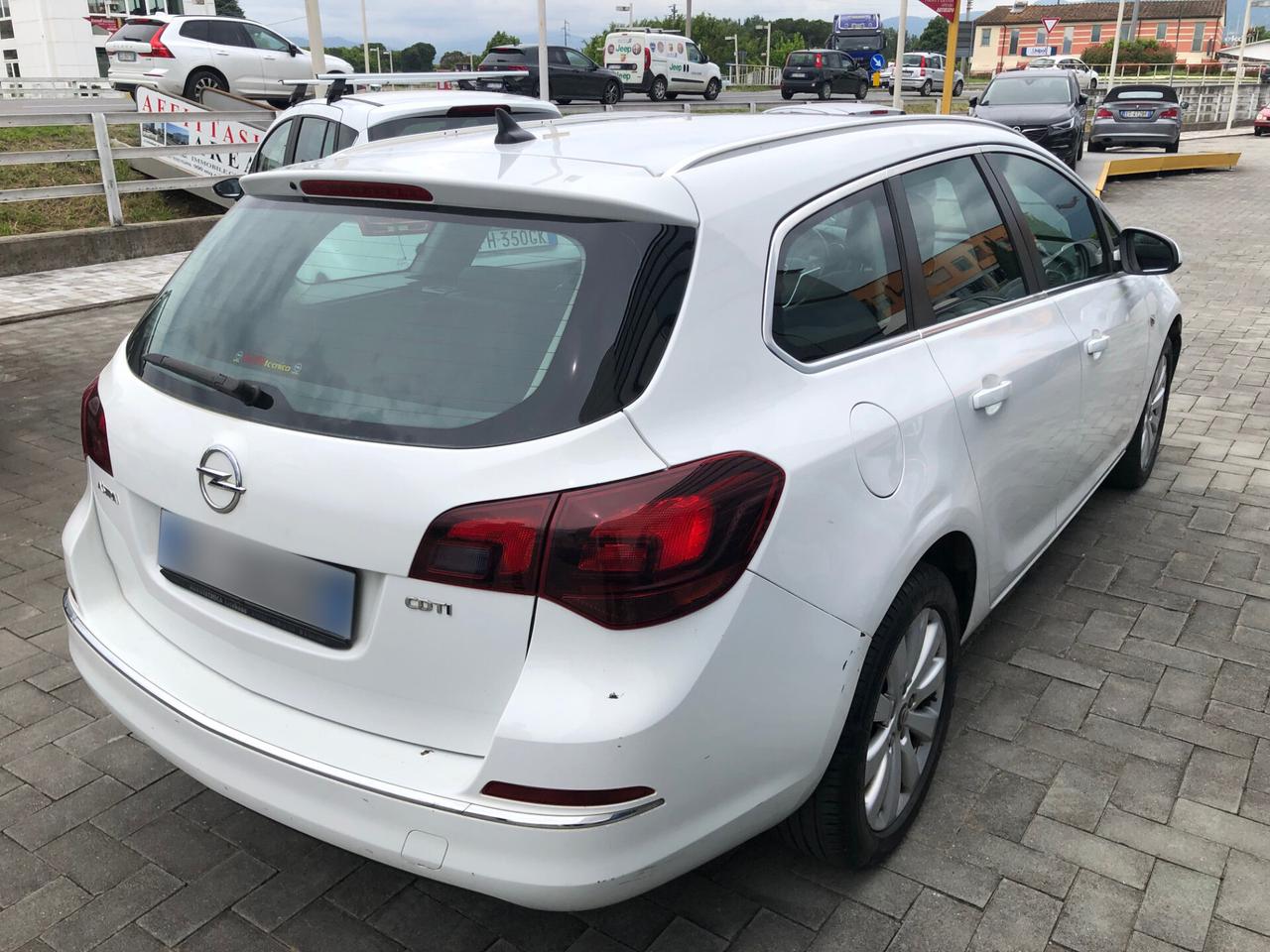 Opel Astra 1.6 CDTI EcoFLEX S&S Sports Tourer Cosmo