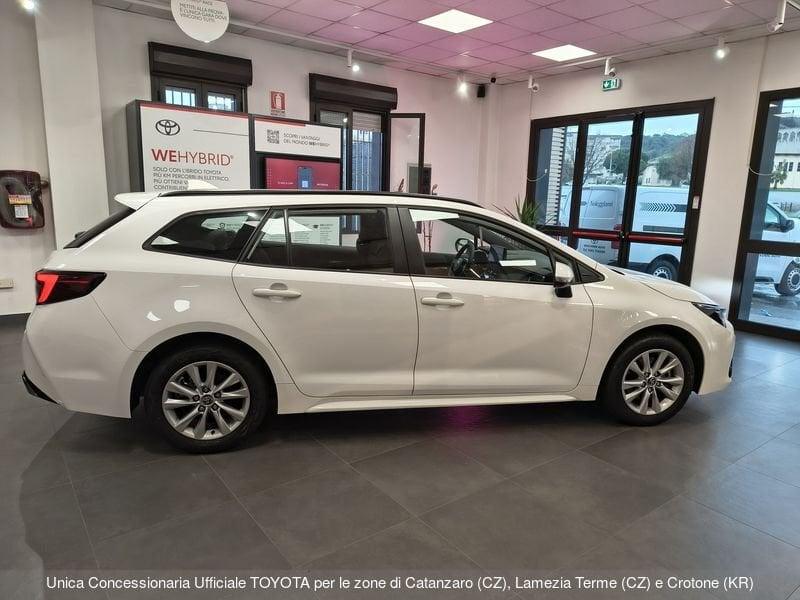 Toyota Corolla TS 2.0 Hybrid Active MY24