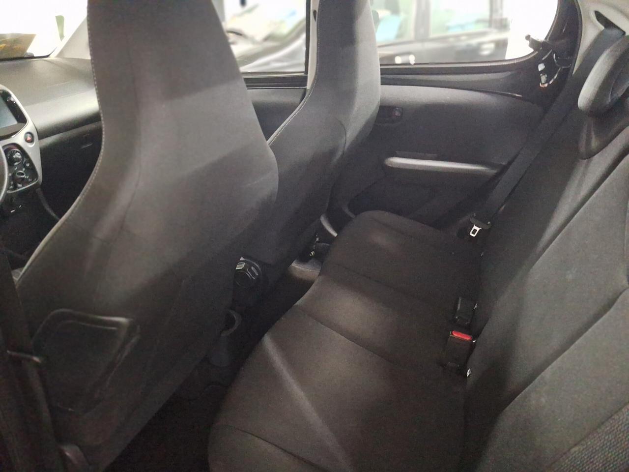 Peugeot 108 VTi 72 ETG 5 porte GT Line