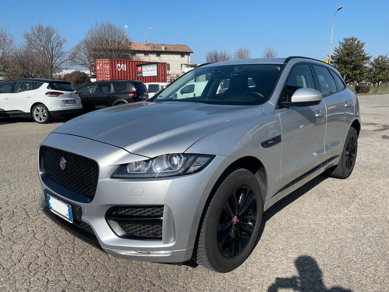 Jaguar F-Pace 2.0 D 180 CV AWD aut. R-Sport TETTO APRIBILE