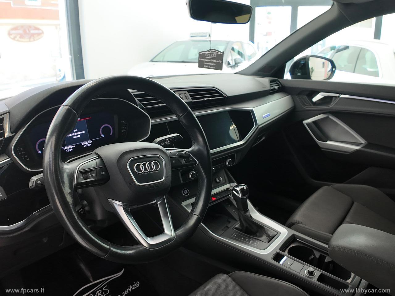 AUDI Q3 35 TDI S tronic S line edit. IDENTITY BLACK