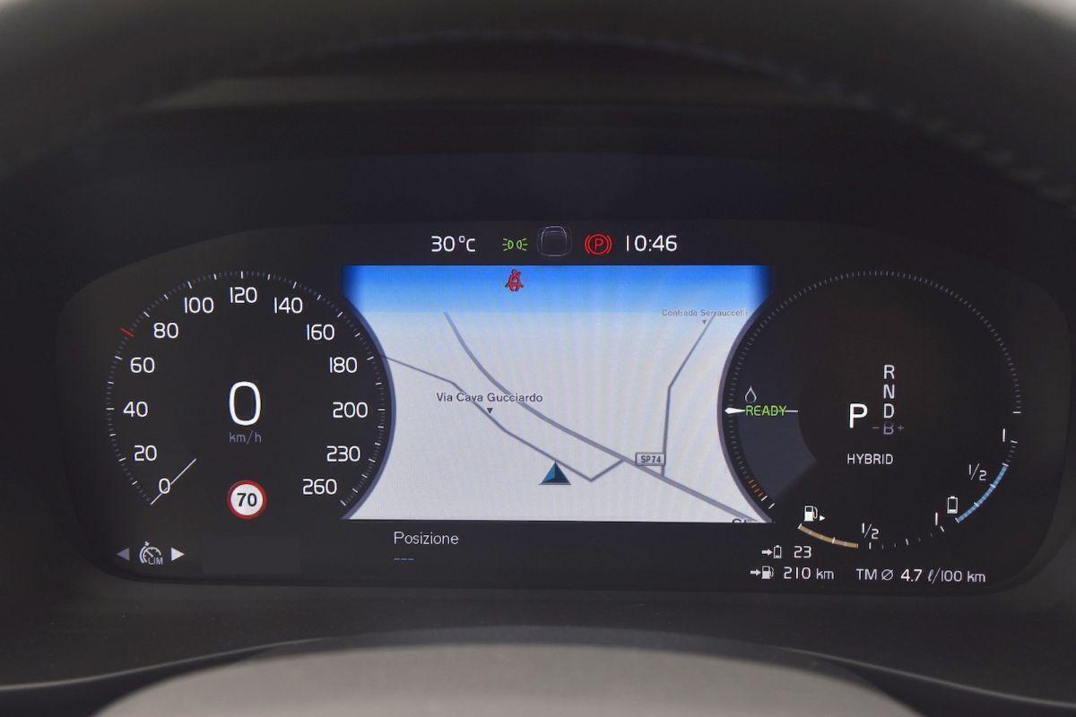 Volvo XC40 T4 Recharge Plug-in Inscription Expression