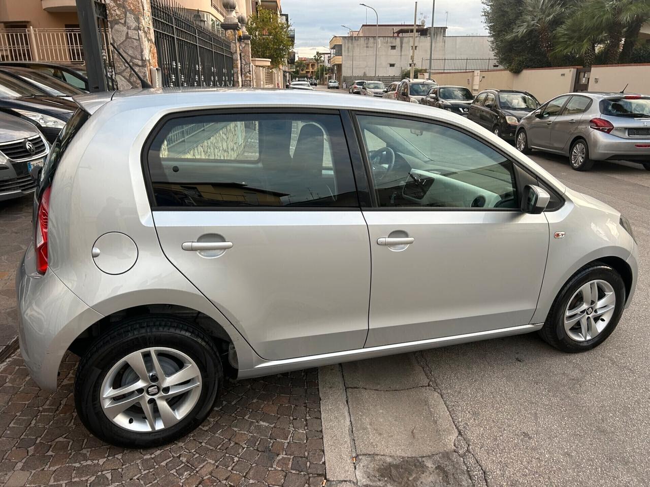 Seat Mii 1.0 68 CV 5 porte Chic Ecofuel