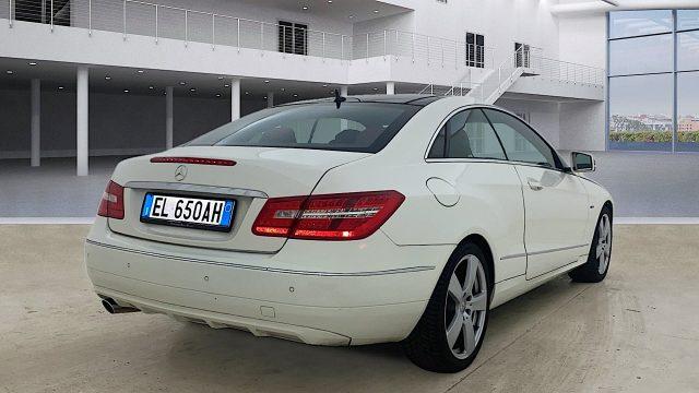 MERCEDES-BENZ E 250 C207 Coupe - E Coup cdi be