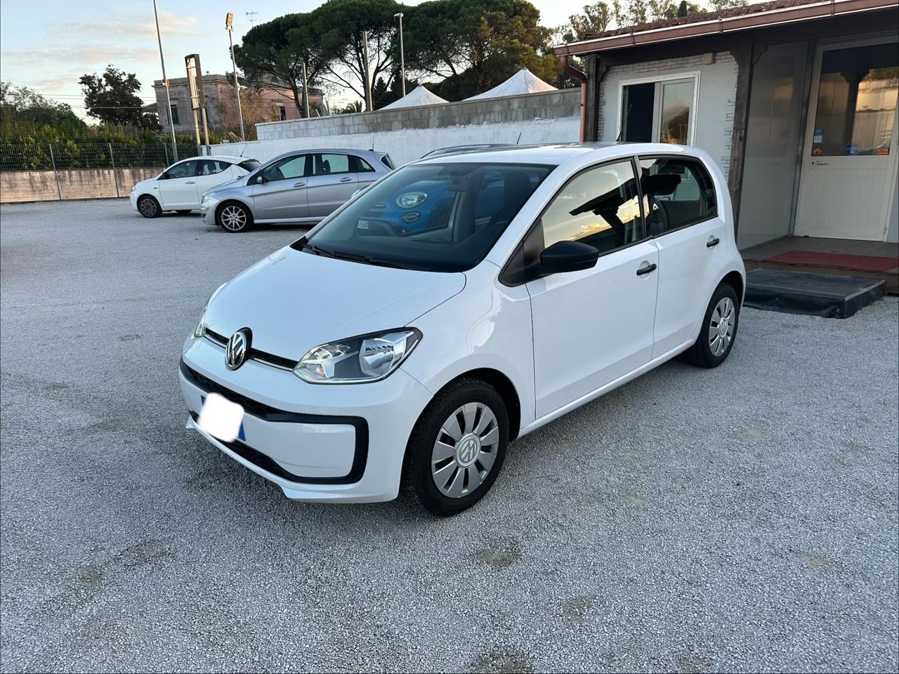Volkswagen up! 1.0 5p. take