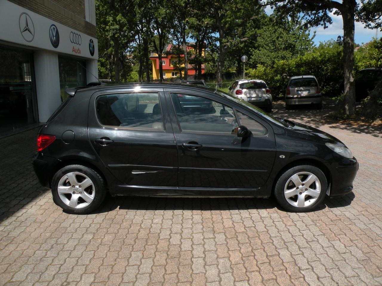 PEUGEOT 307 2005