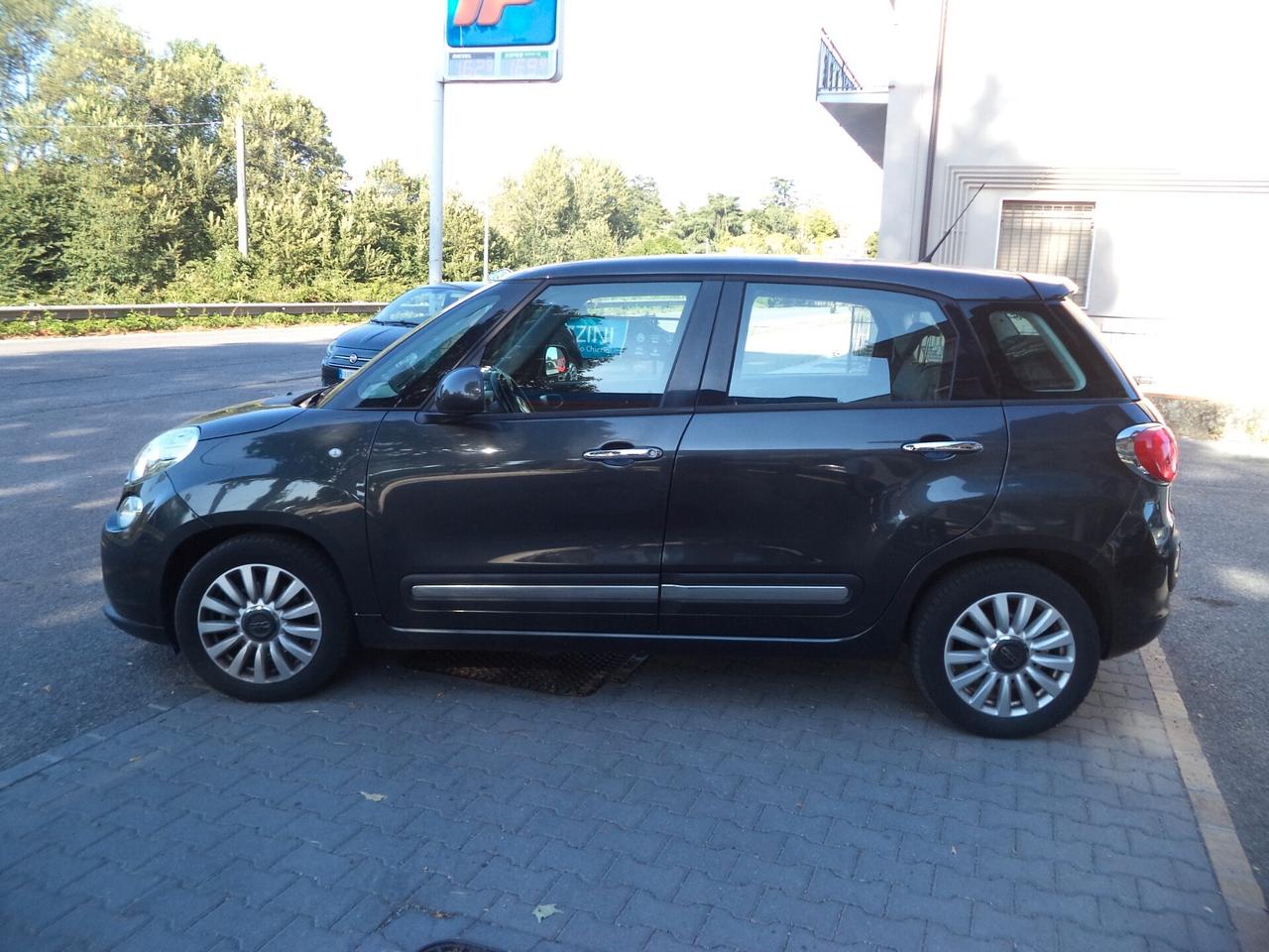 Fiat 500L 1.4 95 CV Pop Star OK NEOPATENTATI VISIBILE SOLO SU APPUNTAMENTO