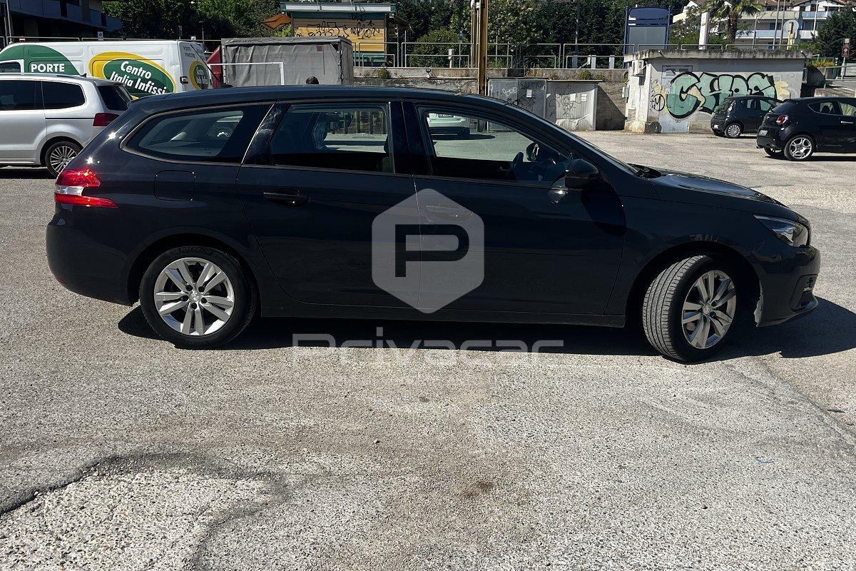 PEUGEOT 308 BlueHDi 120 S&S EAT6 SW Business