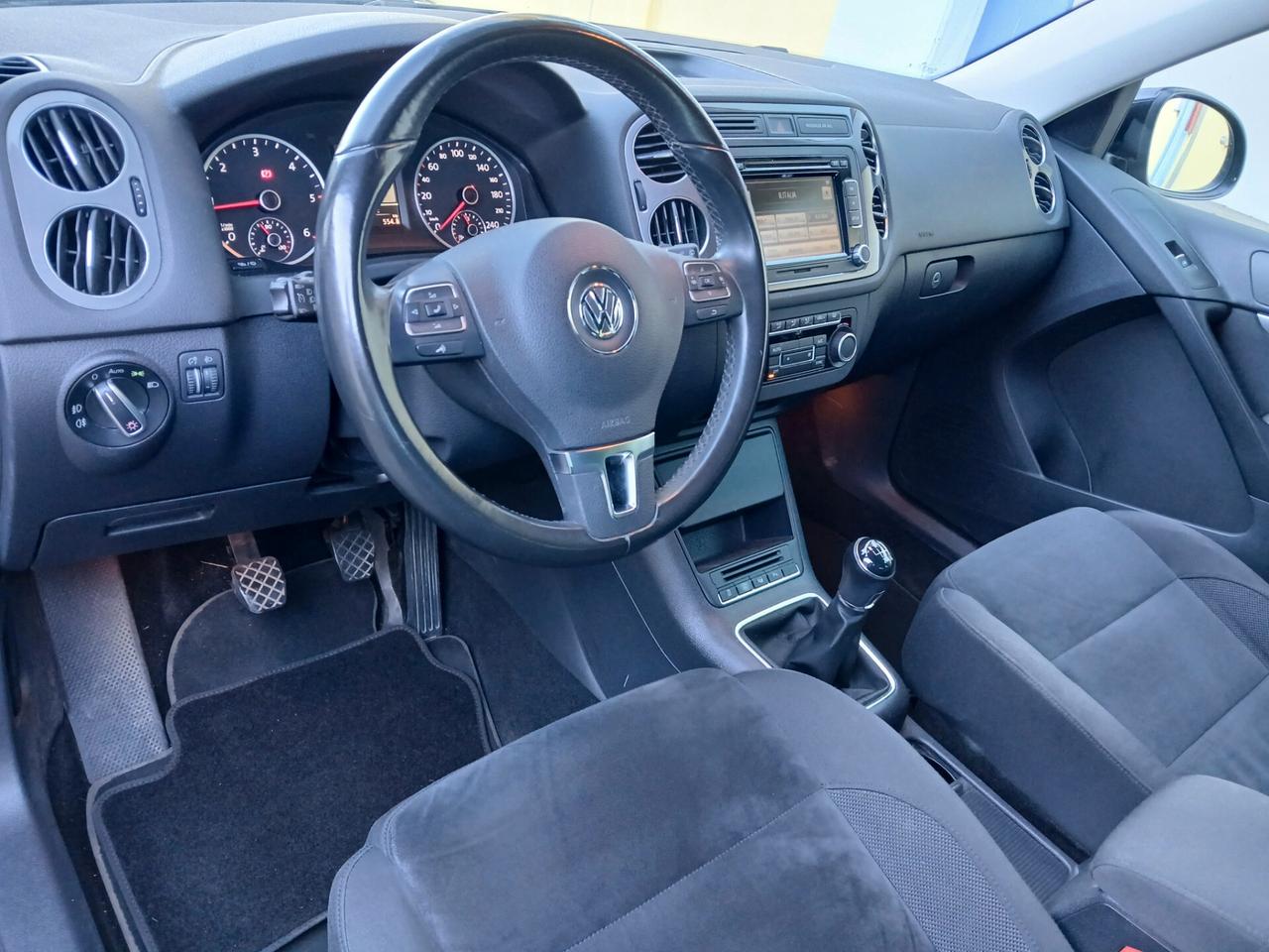 VW TIGUAN 2,0 PARI AL NUOVO POCHI KM CERTIFICATI