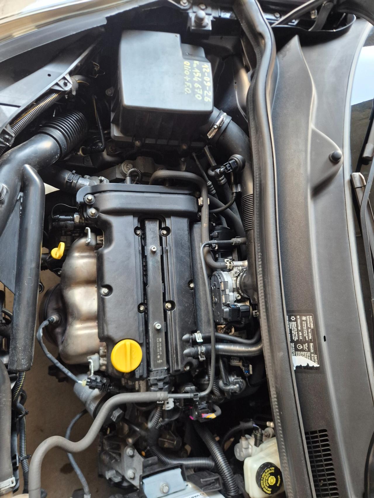 OPEL CORSA 1.4 BENZINA SPORT NEO PATENTATI