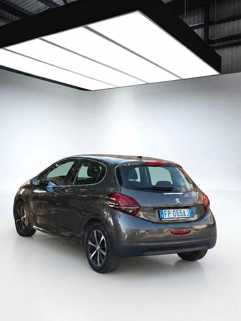 Peugeot 208 BlueHDi 75cv 5 porte Allure
