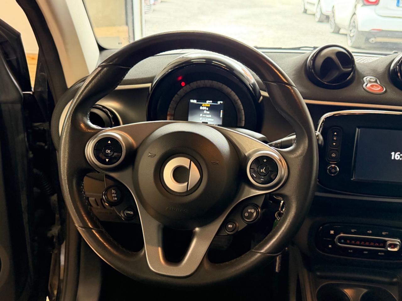 Smart ForTwo 71CV PASSION TWINAMIC LED NAVIGATORE CERCHI PRIME GARANZIA UNIPRO