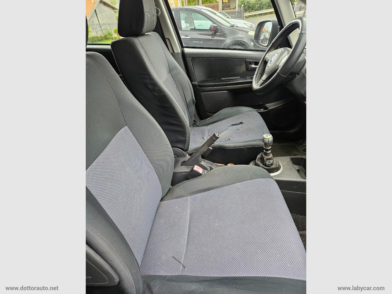 FIAT Sedici 1.9 MJT 4x4 Emotion