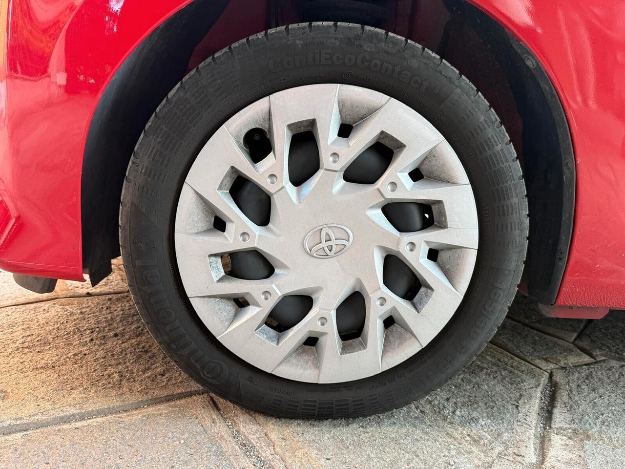 Toyota Aygo Connect 1.0 VVT-i 72 CV 5 porte x-cool MMT
