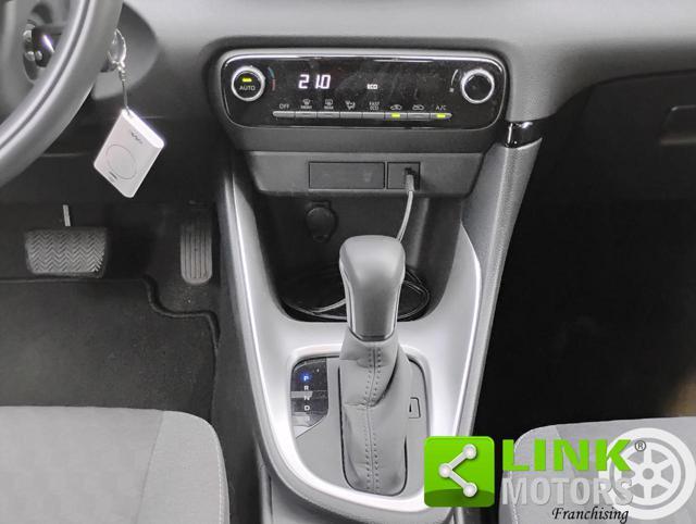 TOYOTA Yaris 1.5 Hybrid 5 porte Trend