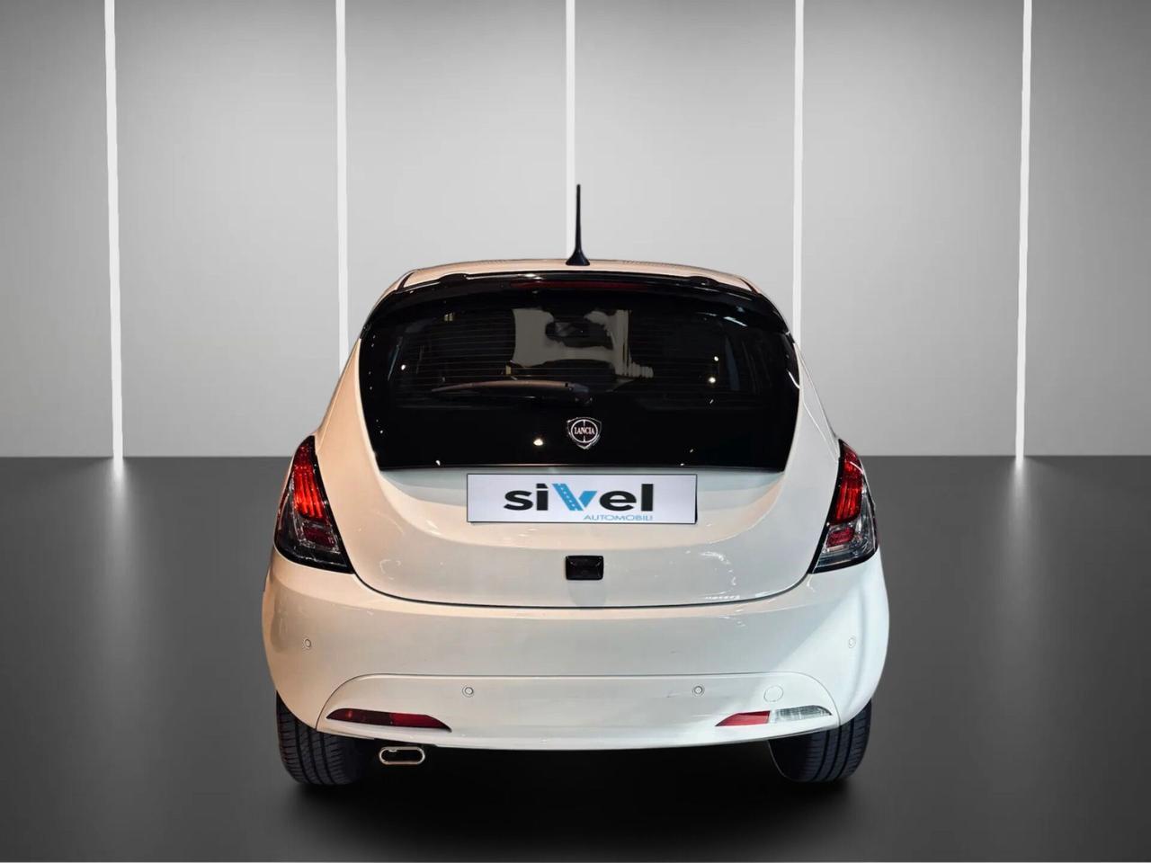Lancia Ypsilon 1.0 FireFly 5 porte S&S Hybrid Gold Plus