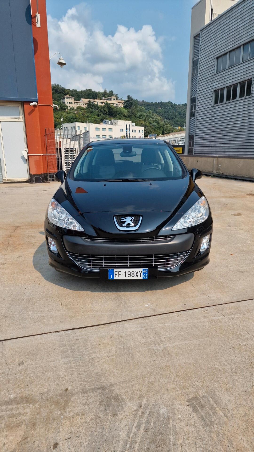 Peugeot 308 1.6 VTi 120CV 5p. Active