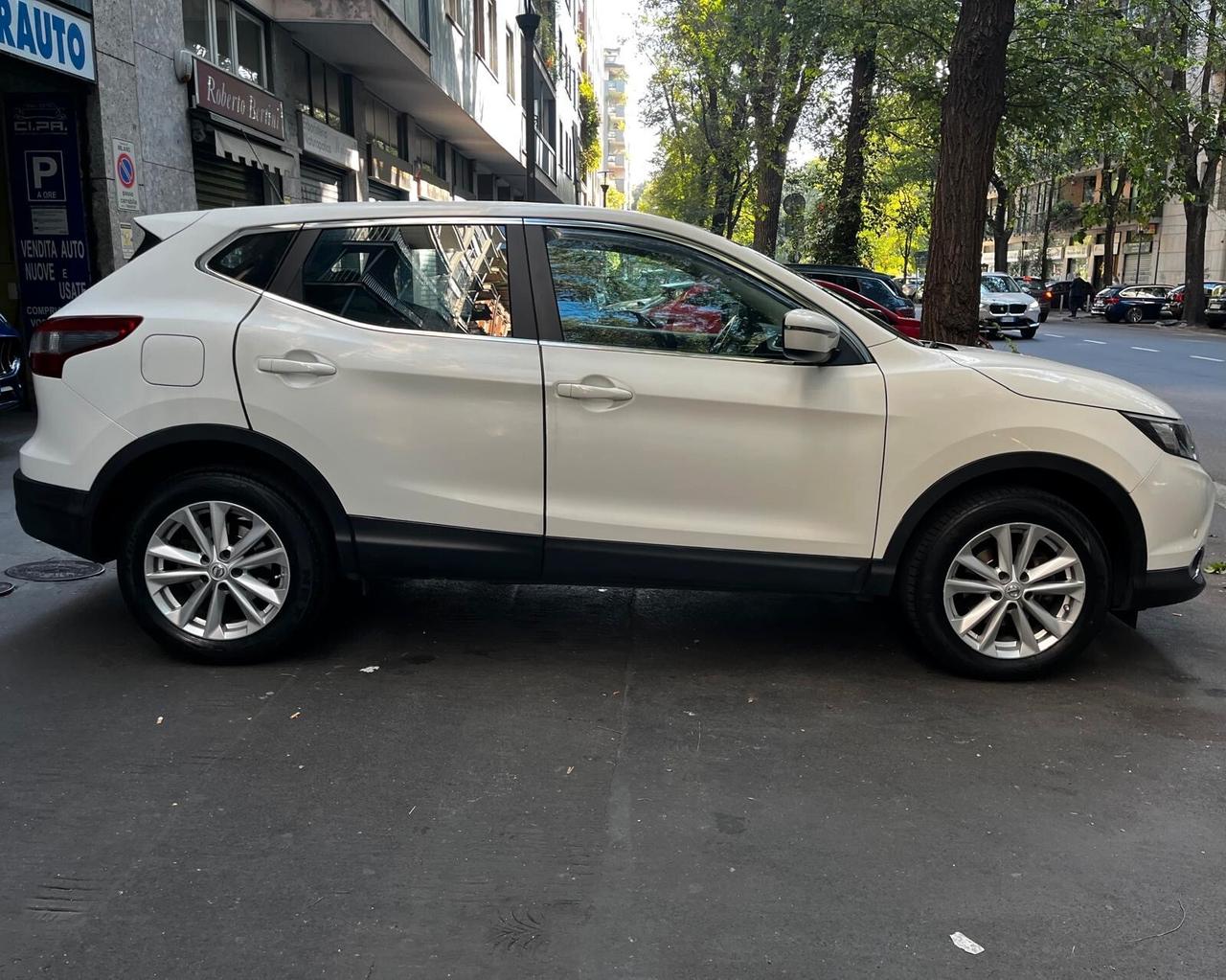 Nissan Qashqai 1.6 dCi 2WD Visia