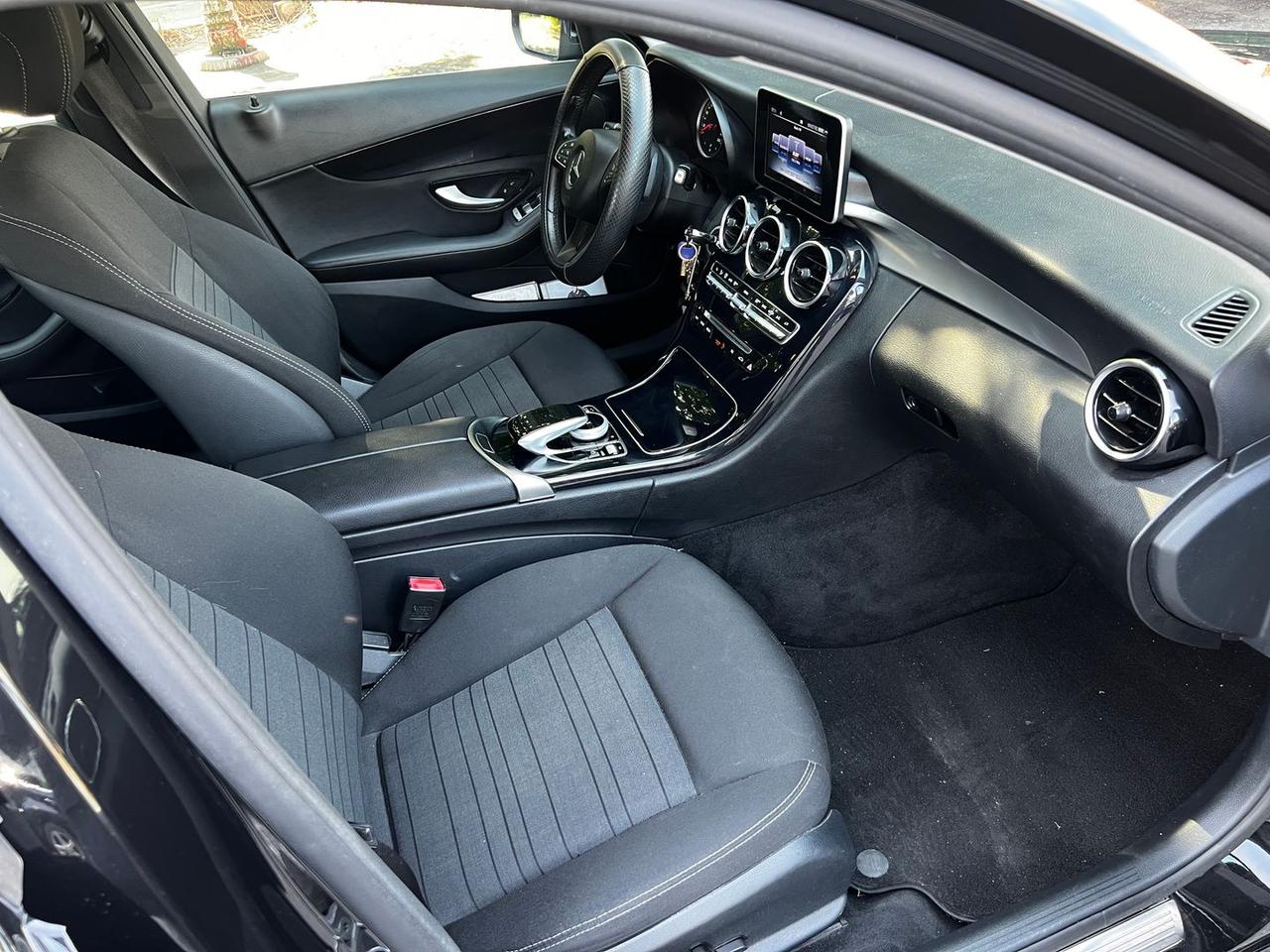 Mercedes-Benz C 180 C-Class C #11090