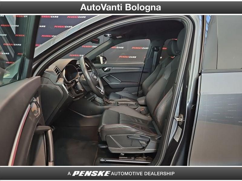 Audi Q3 Q3 35 2.0 tdi Identity Black s-tronic