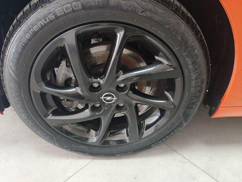 Opel Corsa 1.2 Gs Line + 100cv MT6