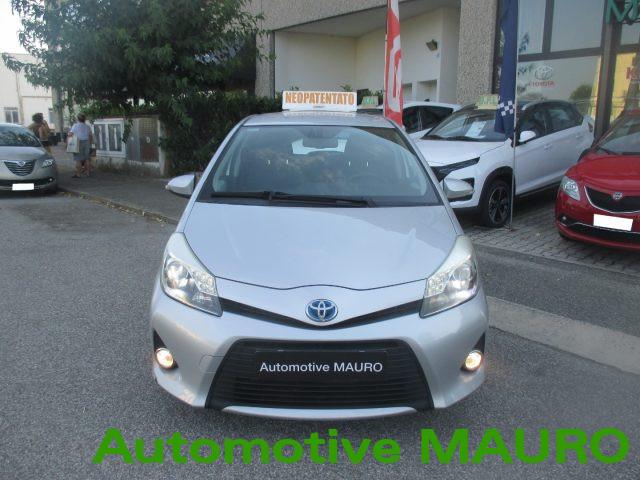 TOYOTA Yaris 1.5 Hybrid 5 porte Lounge - NEOPATENTATI