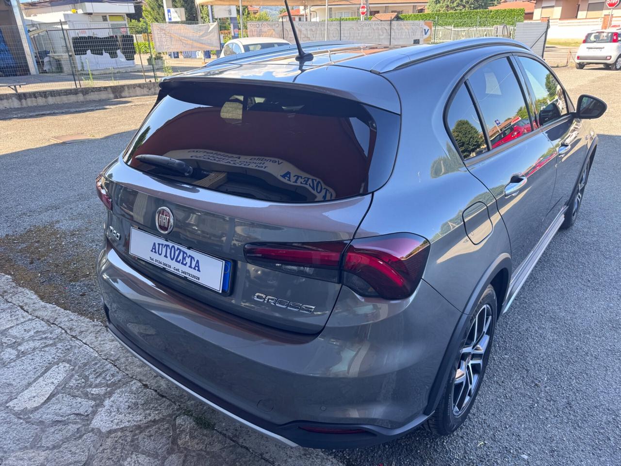 Fiat Tipo 1.0 5 porte Cross