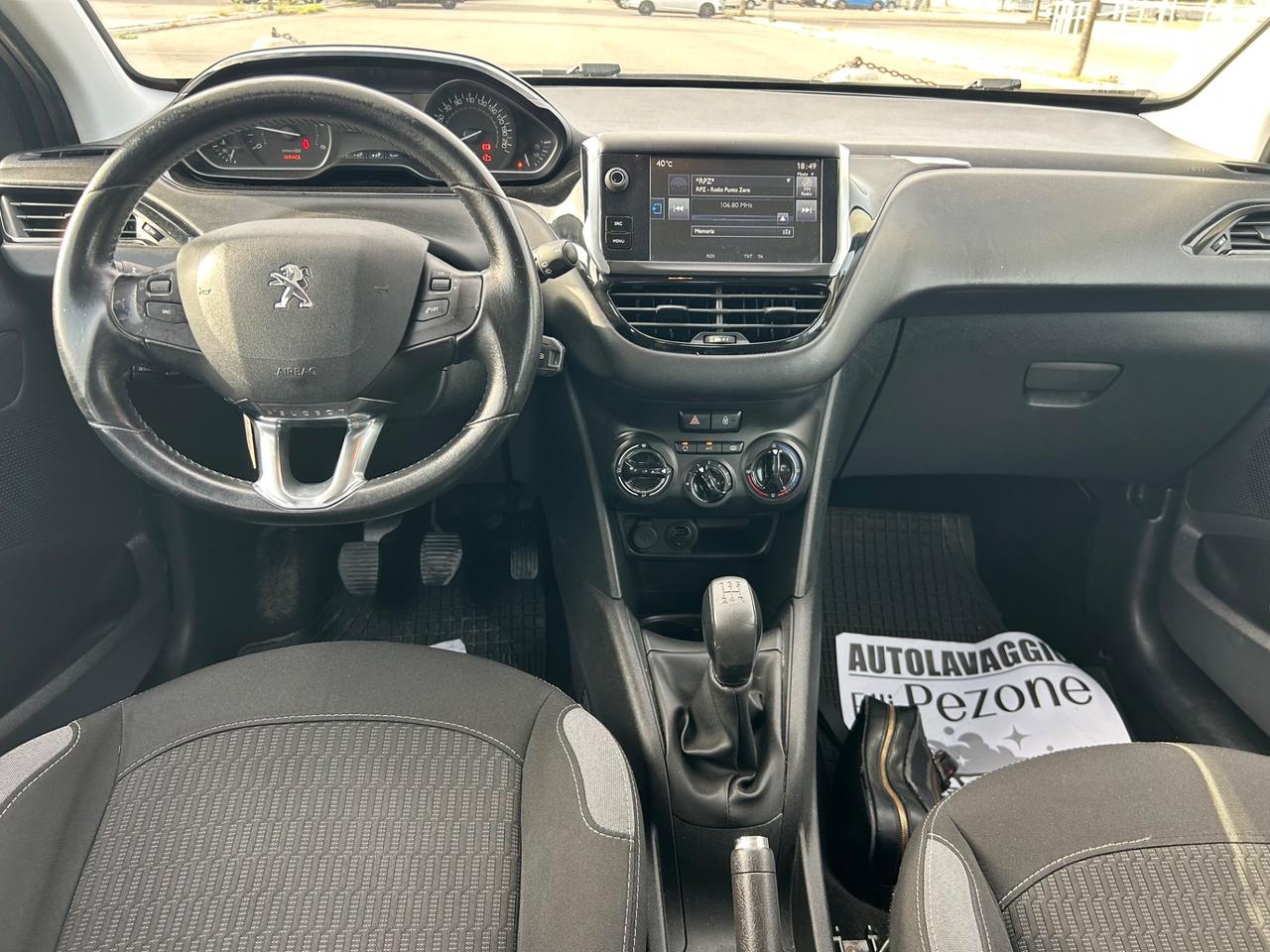 Peugeot 208 BlueHDi 75 5 porte Allure