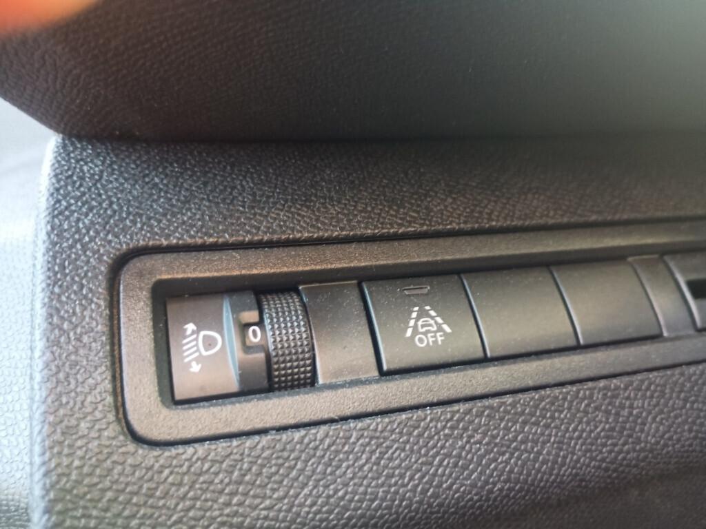 Peugeot 3008 1.5 BlueHDi 130cv EAT8 Active Pack