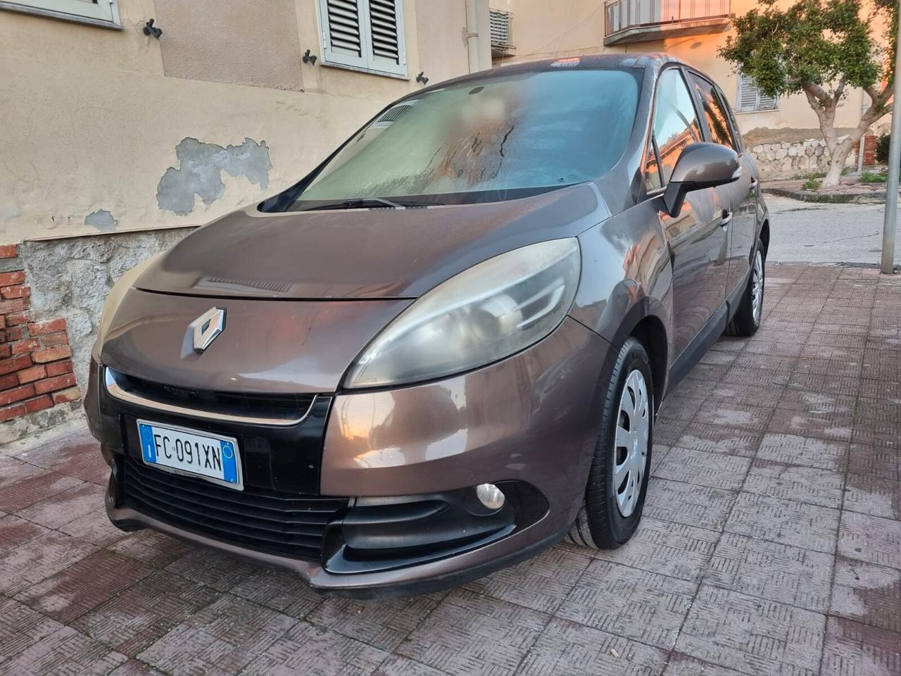 Renault Scénic XMod 1.5 dCi 110CV Wave