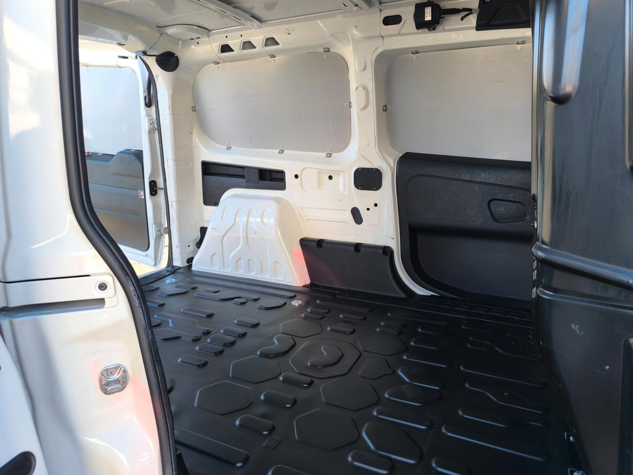 FIAT DOBLÒ LOUNGE 1.6 MAXI 07/2019 1 PROPRIETARIO