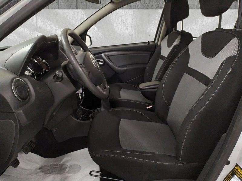 Dacia Duster 1.6 Laureate Family Gpl 4x2 s&s 115cv