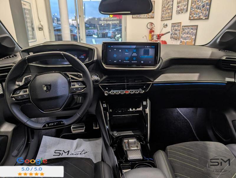 Peugeot 208 1.2 hybrid GT Exclusive 145cv e-dcs 6