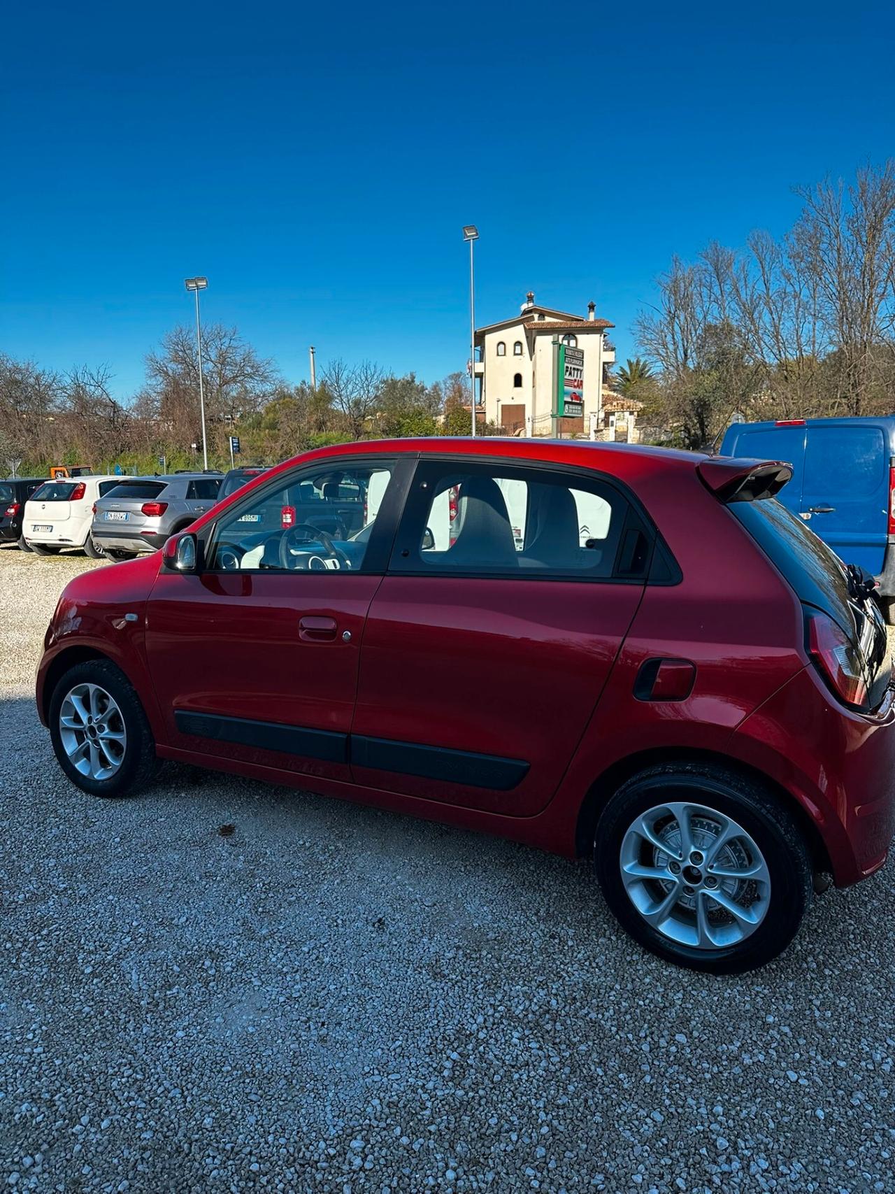 Renault Twingo 1.0 Live 70cv OK NEOPATENTATI