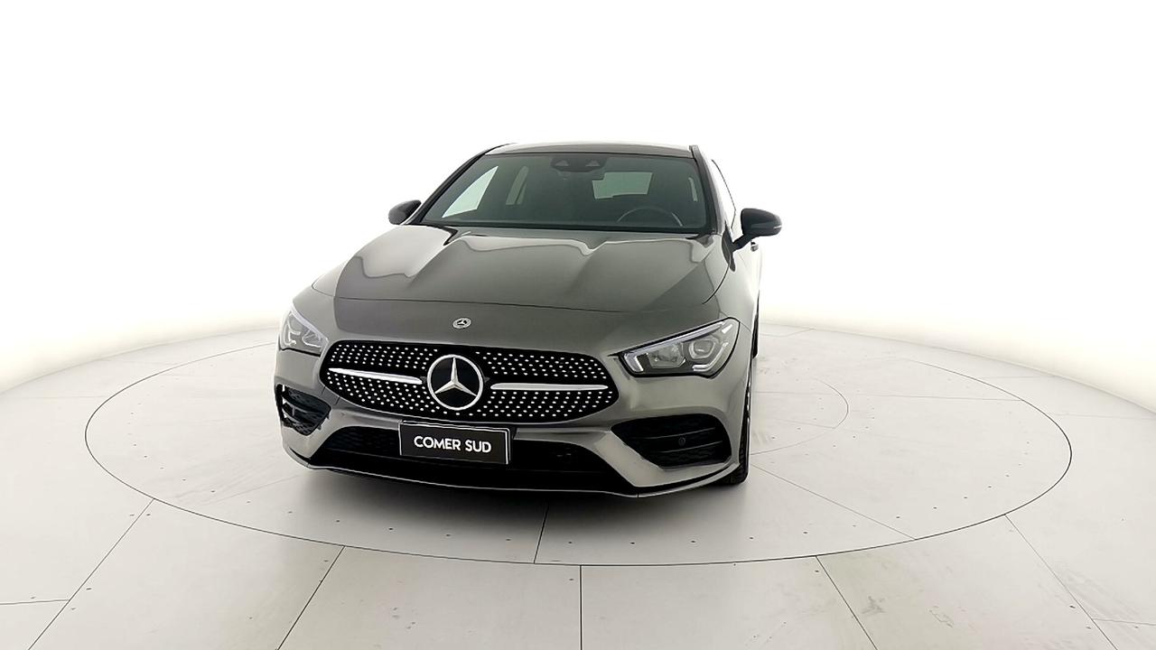 Mercedes-Benz CLA Sh.Brake - X118 - CLA Shooting Brake 220 d Premium auto
