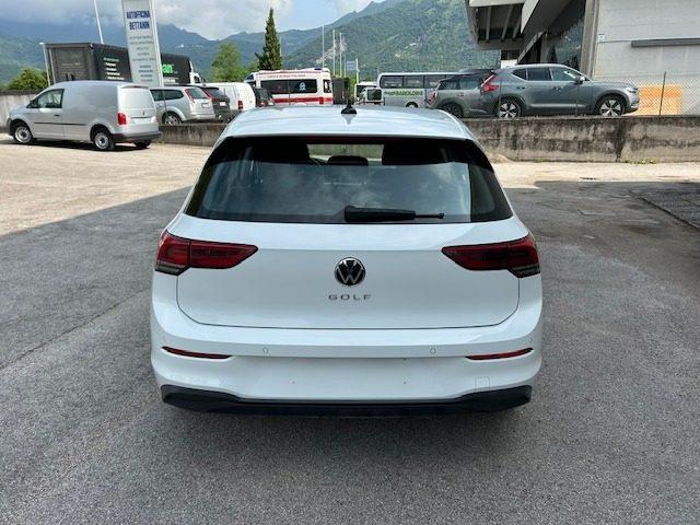 VOLKSWAGEN Golf 1.5 TGI DSG Life