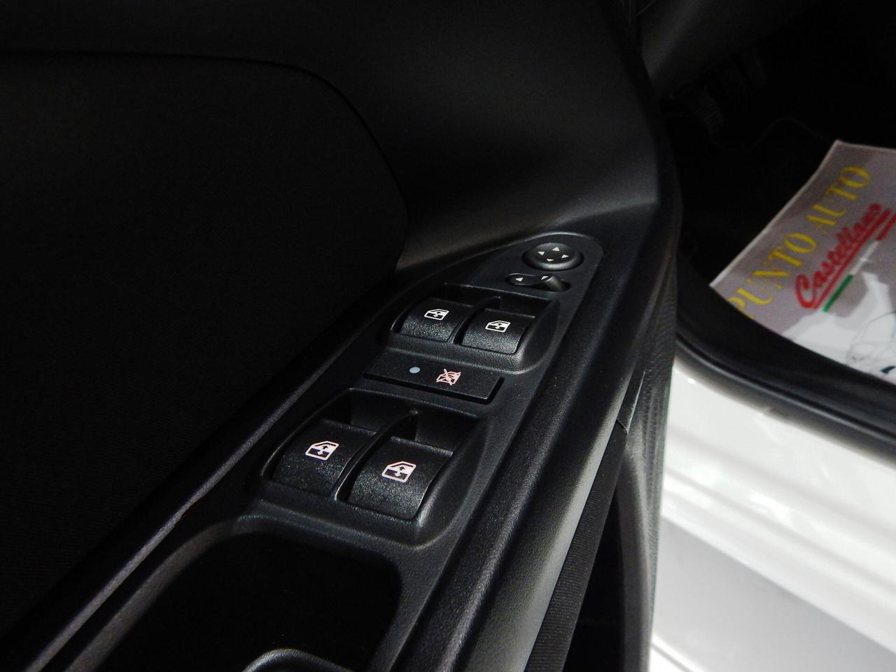Fiat Tipo 1.6 mjt S-Design S&S 5 P. CARPLAY-PARK-RADAR-KAMERA