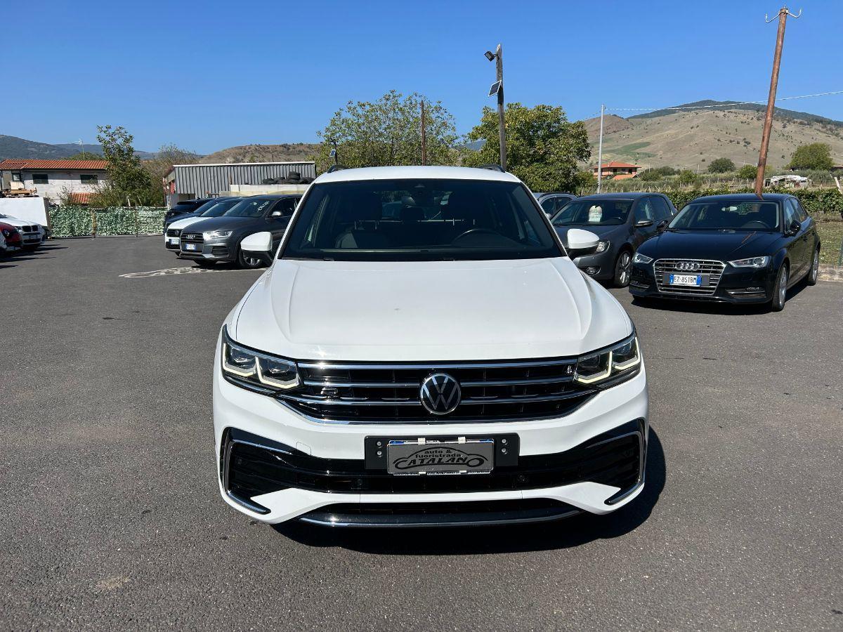 VOLKSWAGEN - Tiguan - 2.0 TDI 150CV SCR DSG R-Line