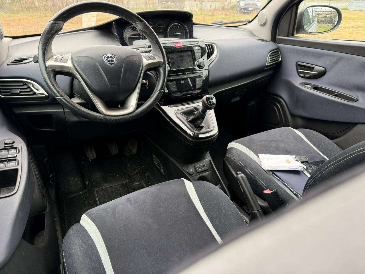 Ypsilon 1.3 MJT 16V 95 CV 5 porte S&S Platinum