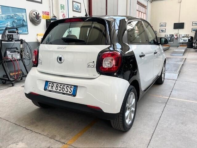 Smart ForFour 70 1.0 Youngster