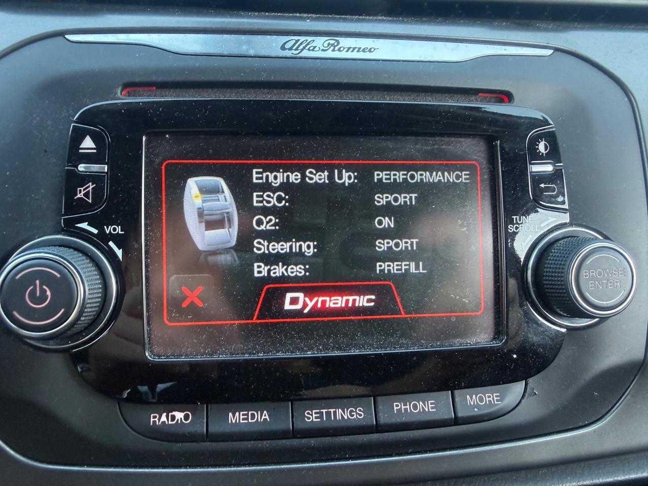 Alfa Giulietta Turbo Benzina Metano EURO6B Neopatentati
