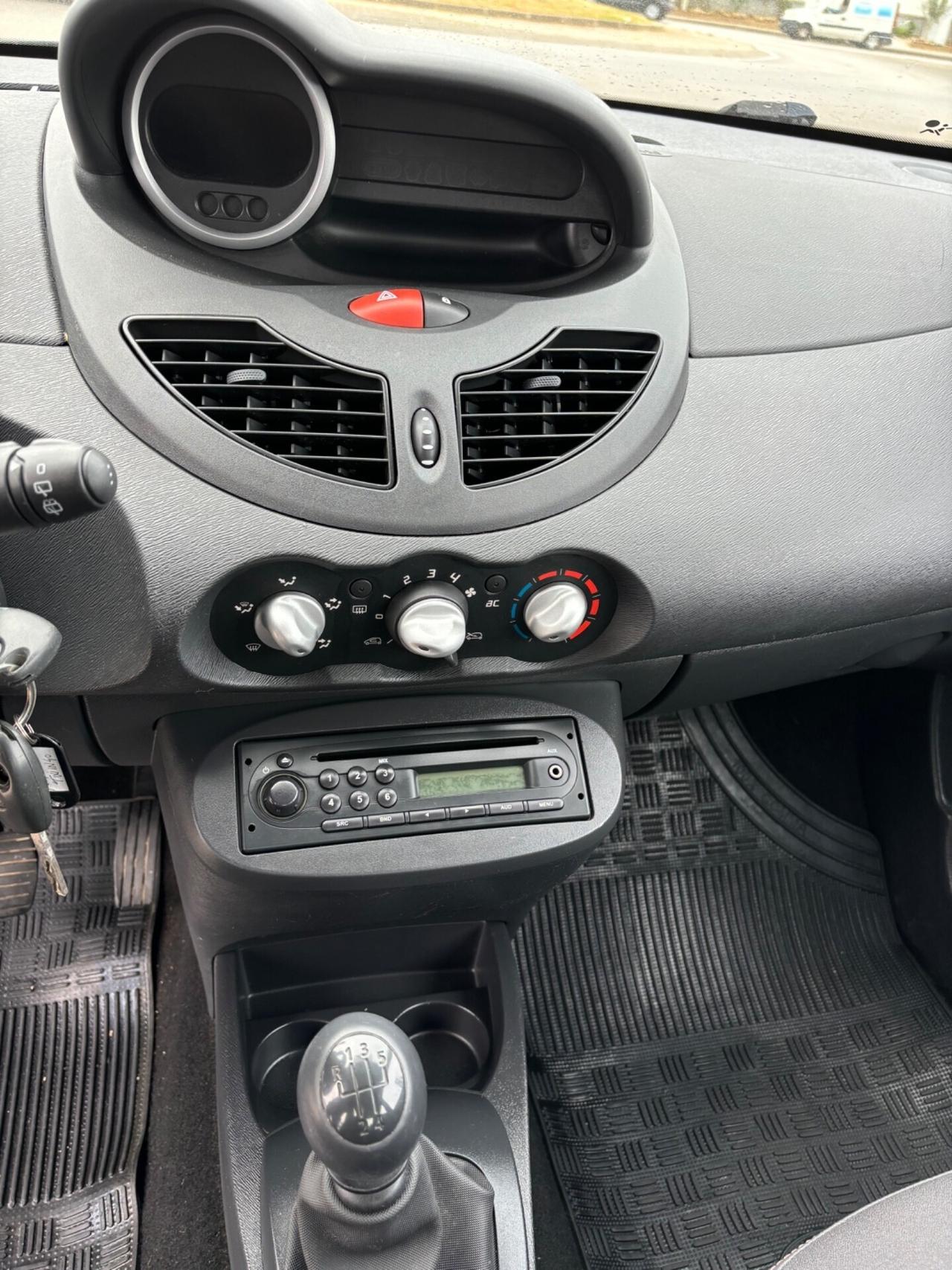 Renault Twingo 1.2 8V Le Iene