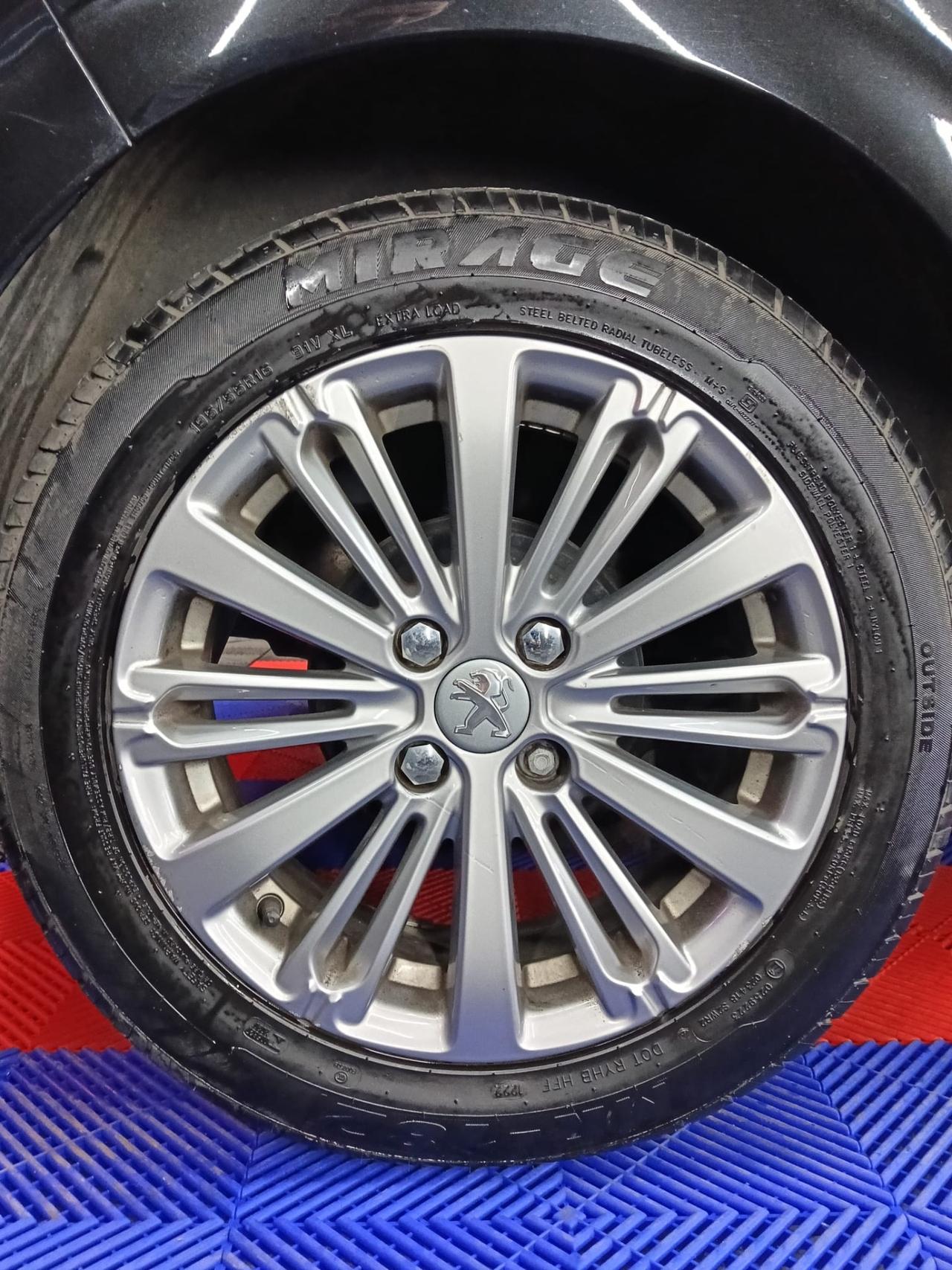 Peugeot 208 BlueHDi 75 5 porte Active