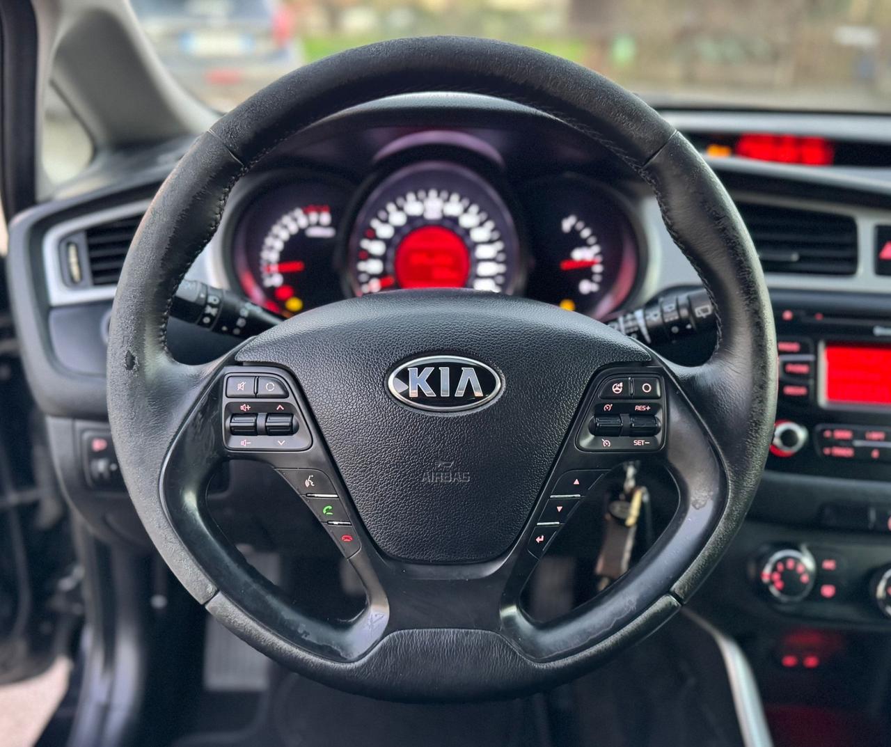 Kia Ceed 1.4 GPL SW Cool