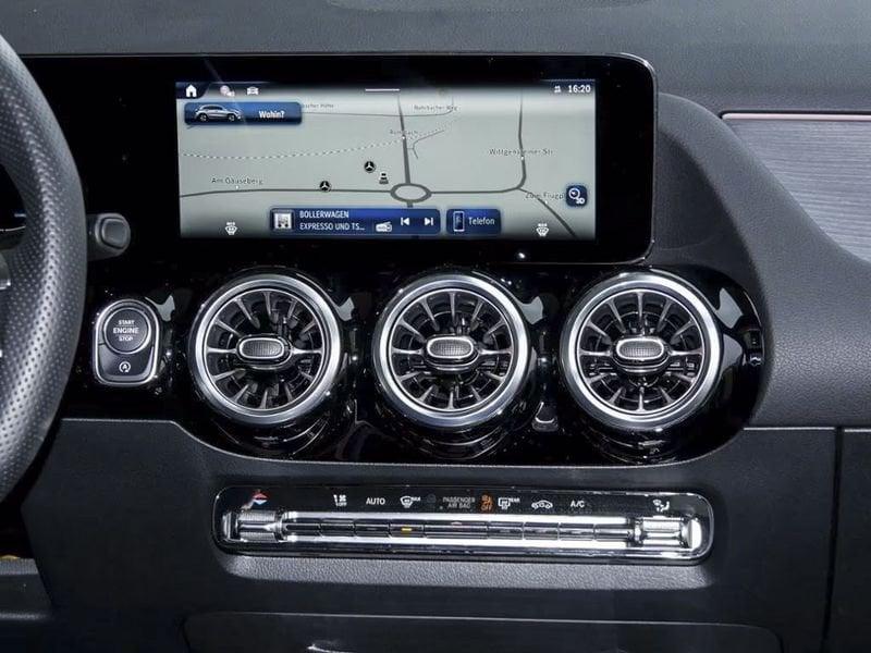 Mercedes-Benz GLA GLA 180 Auto AMG Line Premium Plus TETTO CAMERA 360 MULTIBEAM LED NAVI